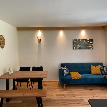 Neurenovierte Ferienwohnung Xaver Holzkirchen  Exterior foto