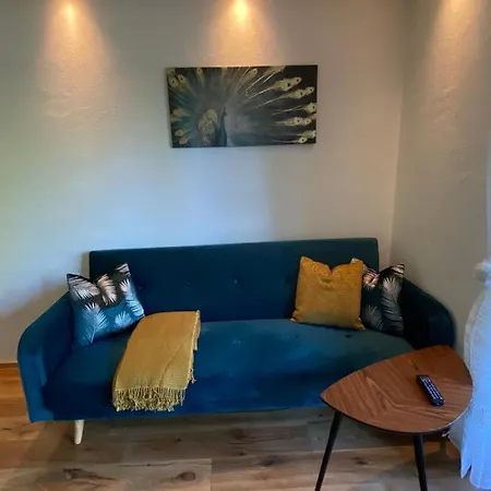Neurenovierte Ferienwohnung Xaver Holzkirchen  Exterior foto